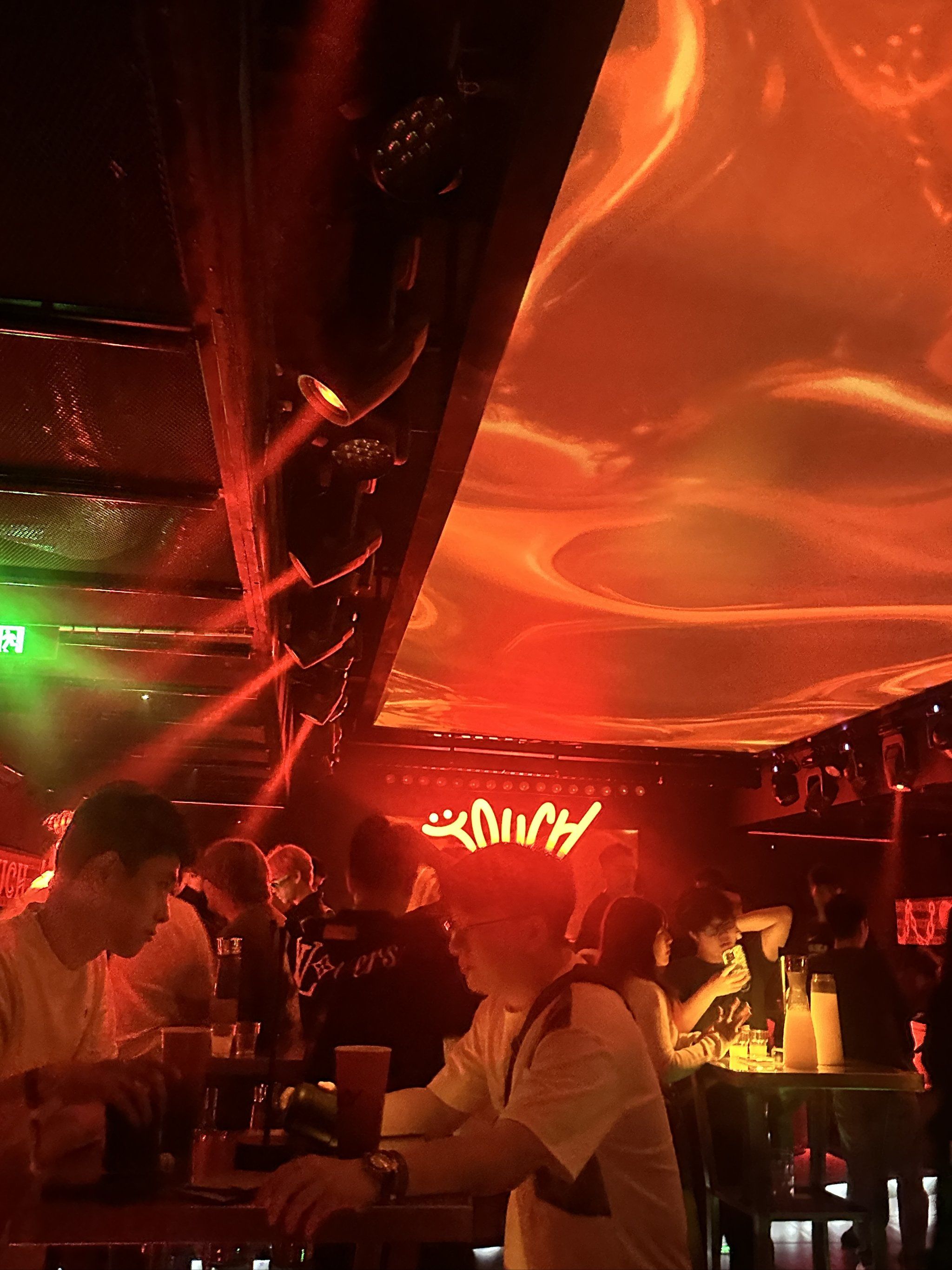 上海商务ktv畅享多样商务ktv玩法-闵行区ktv预订